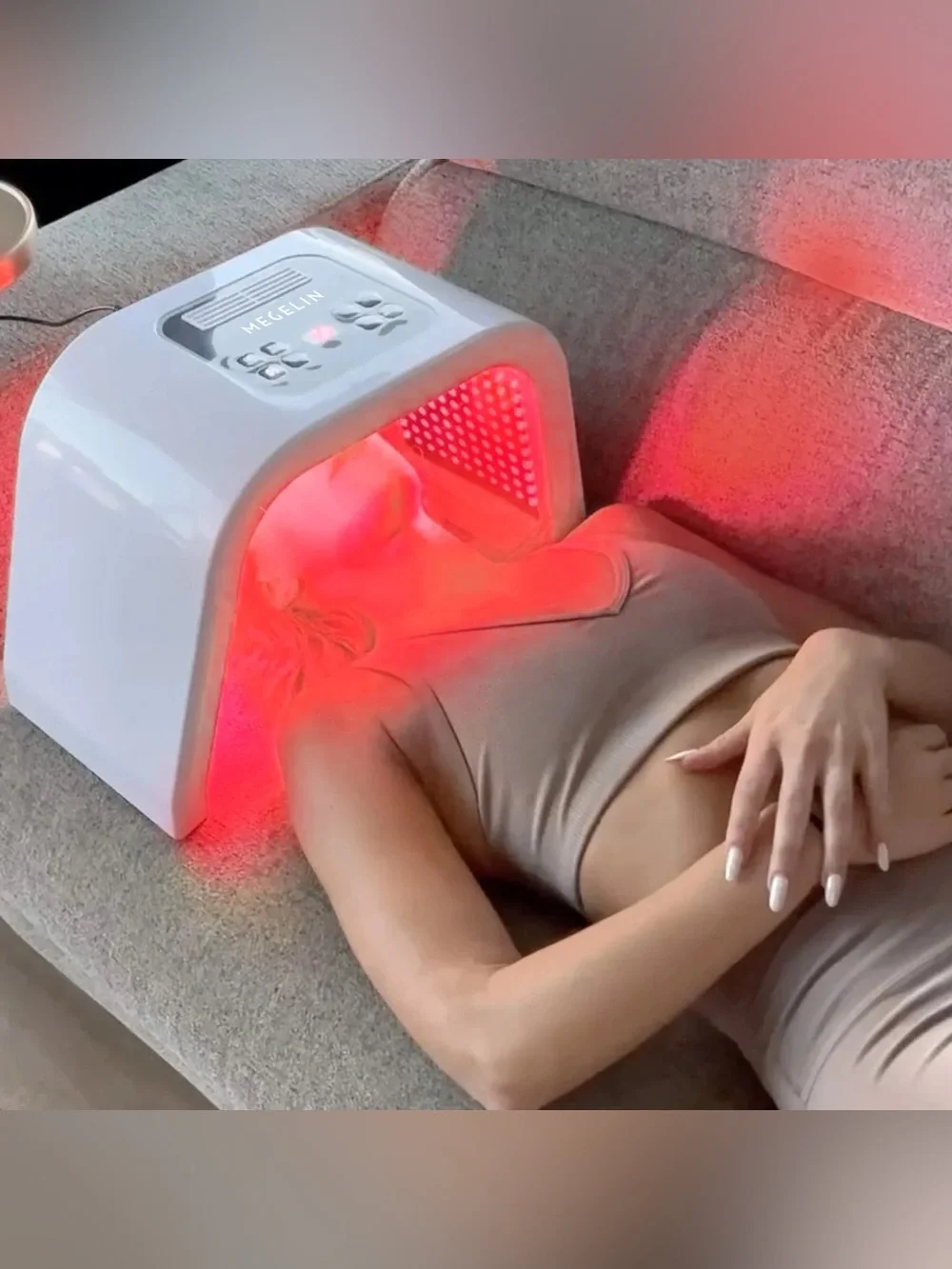 NEW! MEGELIN LED Light Therapy Machine